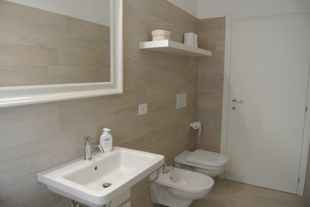 Piano B Apartment Тренто Екстериор снимка